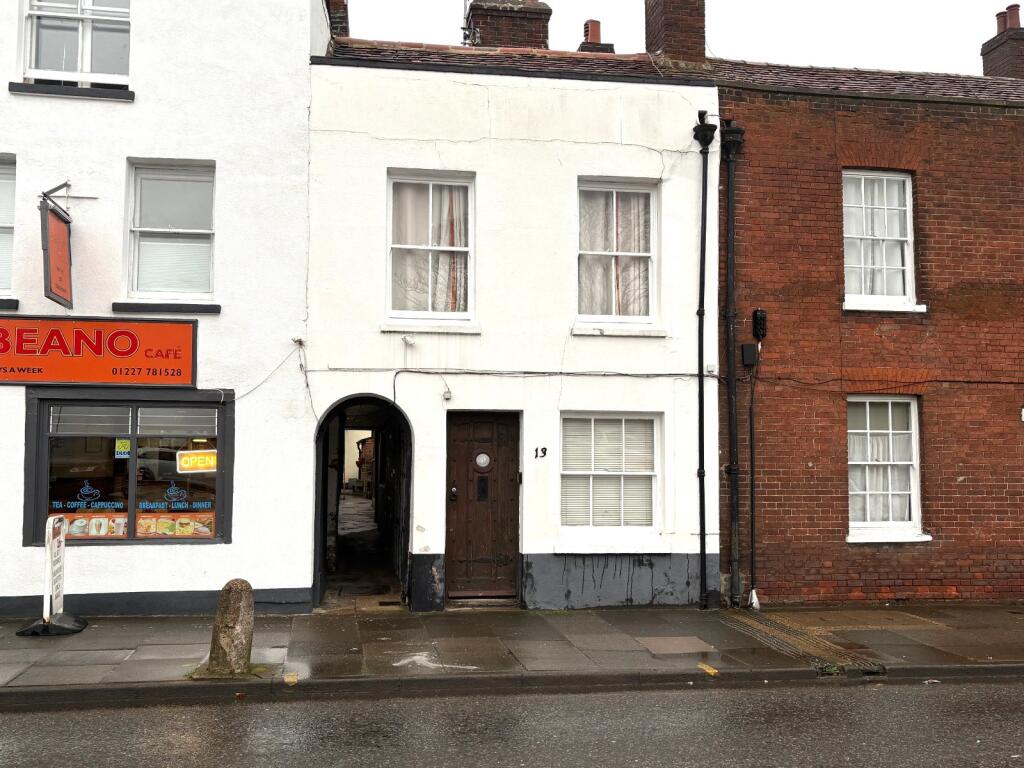 3 bed Mid Terraced House for rent in Canterbury. From Miles & Barr - Canterbury 3 bed Mid Terraced House for rent in Canterbury. From Miles & Barr - Canterbury