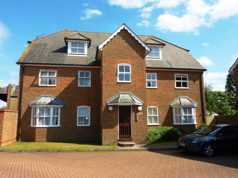 1 bed 1st Floor Flat for rent in Canterbury. From Miles & Barr - Canterbury 1 bed 1st Floor Flat for rent in Canterbury. From Miles & Barr - Canterbury