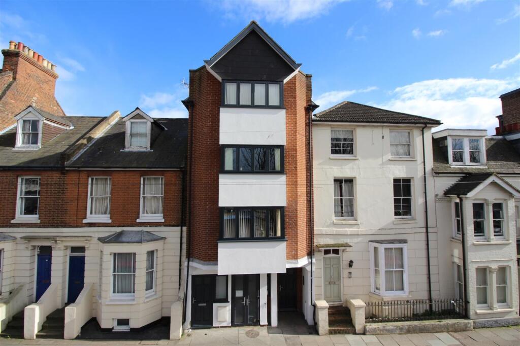 1 bed 1st Floor Flat for rent in Rough Common. From Miles & Barr - Canterbury