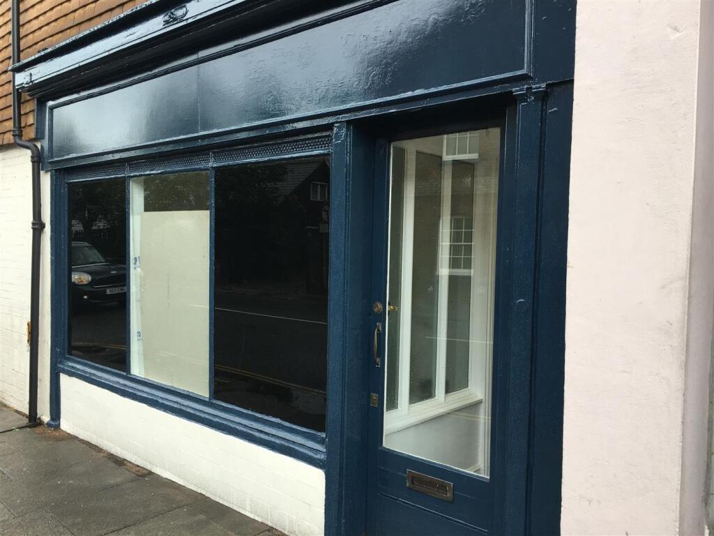 4 bed Mid Terraced House for rent in Canterbury. From Miles & Barr - Canterbury 4 bed Mid Terraced House for rent in Canterbury. From Miles & Barr - Canterbury