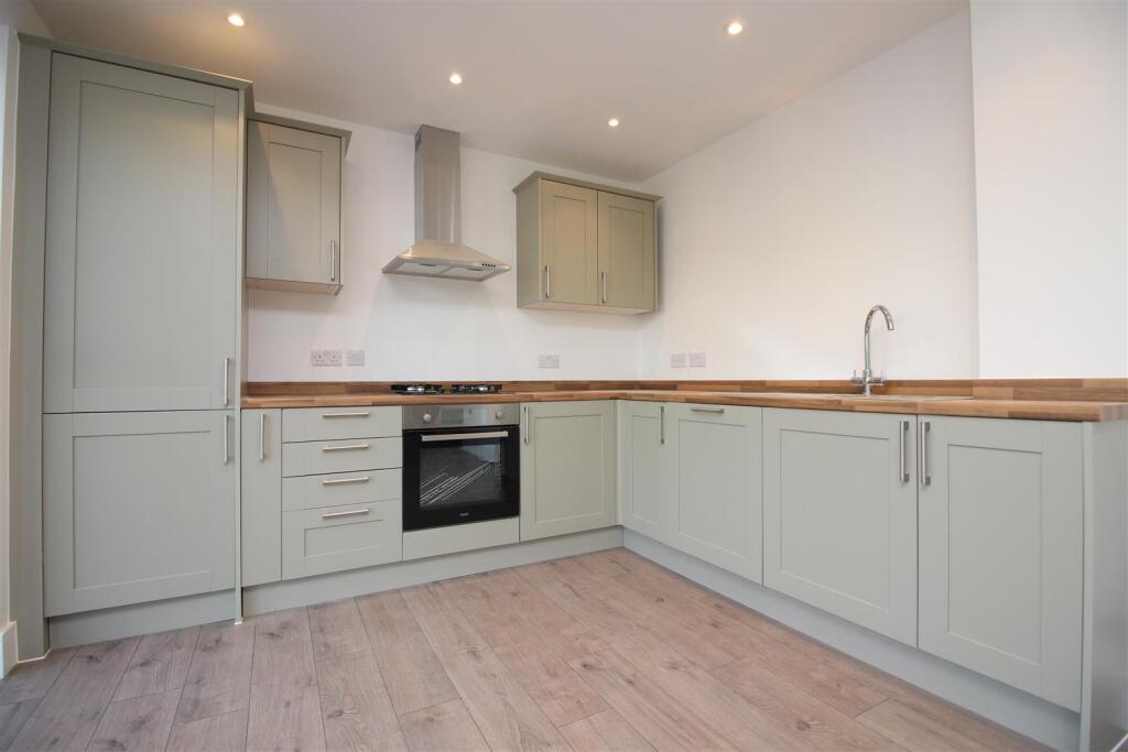 1 bed 1st Floor Flat for rent in Dover. From Miles & Barr - Canterbury 1 bed 1st Floor Flat for rent in Dover. From Miles & Barr - Canterbury