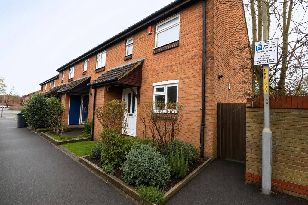 3 bed End of Terrace for rent in Canterbury. From Miles & Barr - Canterbury