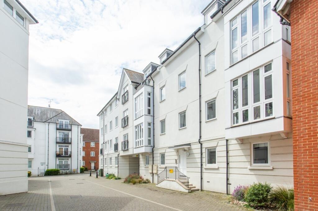1 bed 1st Floor Flat for rent in Canterbury. From Miles & Barr - Canterbury 1 bed 1st Floor Flat for rent in Canterbury. From Miles & Barr - Canterbury