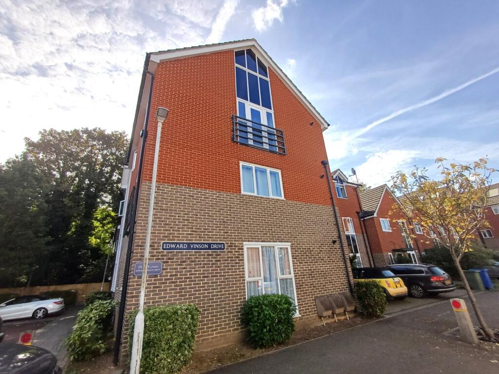 2 bed 1st Floor Flat for rent in Faversham. From Miles & Barr - Canterbury