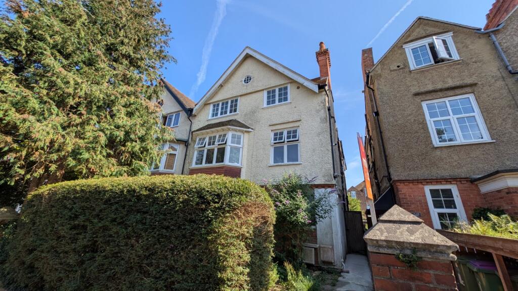 2 bed 1st Floor Flat for rent in Folkestone. From Miles & Barr - Dover 2 bed 1st Floor Flat for rent in Folkestone. From Miles & Barr - Dover