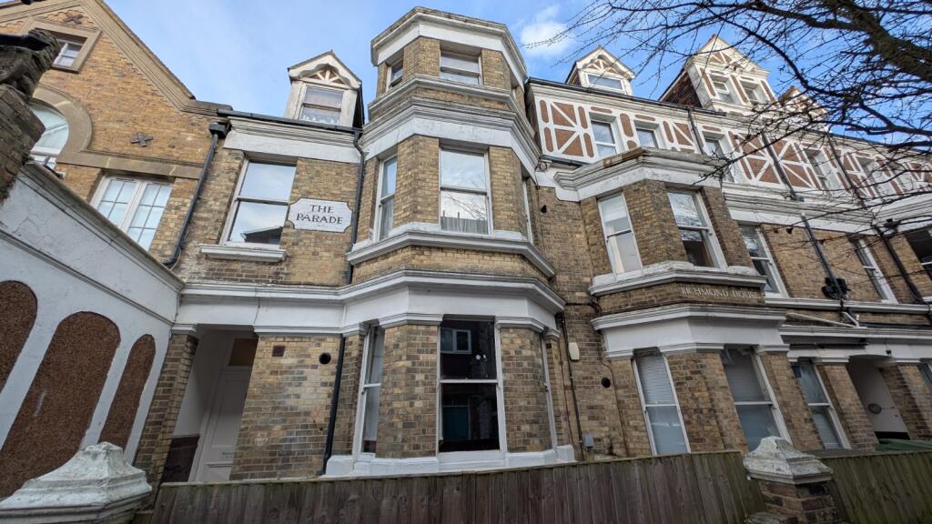 2 bed 1st Floor Flat for rent in Folkestone. From Miles & Barr - Dover