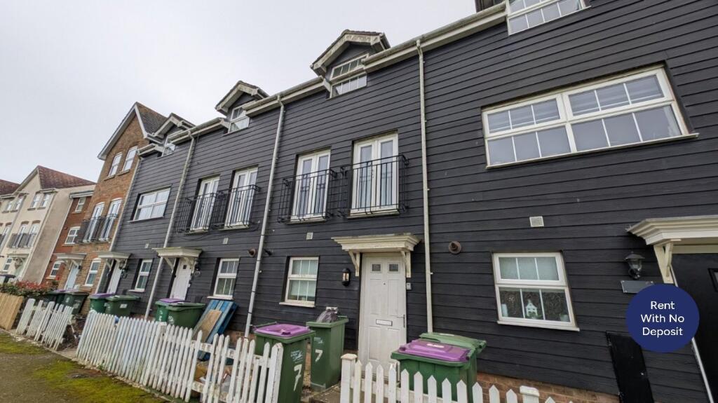 3 bed Mid Terraced House for rent in Hawkinge. From Miles & Barr - Dover