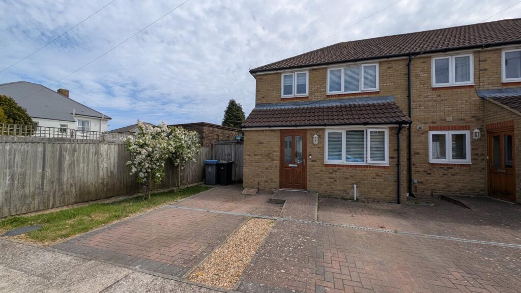 3 bed End of Terrace for rent in Great Mongeham. From Miles & Barr - Dover 3 bed End of Terrace for rent in Great Mongeham. From Miles & Barr - Dover