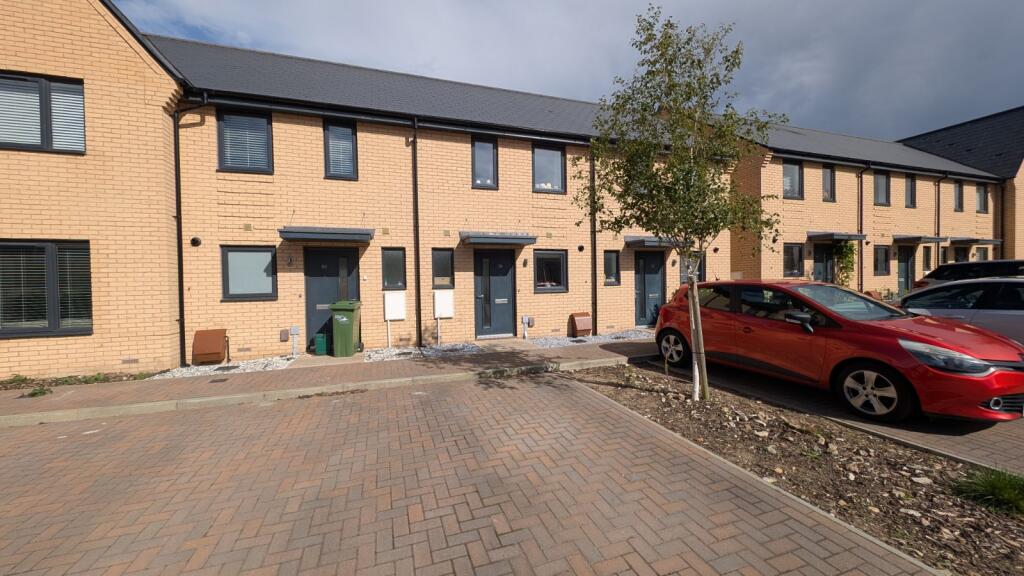 2 bed Mid Terraced House for rent in Folkestone. From Miles & Barr - Dover 2 bed Mid Terraced House for rent in Folkestone. From Miles & Barr - Dover