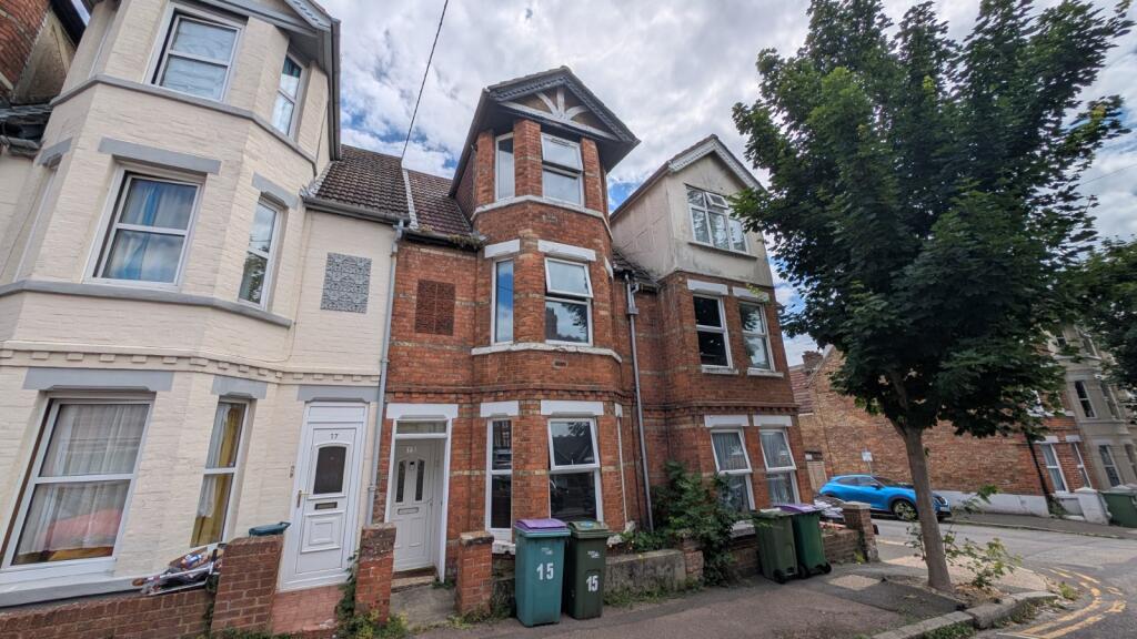 4 bed Mid Terraced House for rent in Folkestone. From Miles & Barr - Dover 4 bed Mid Terraced House for rent in Folkestone. From Miles & Barr - Dover