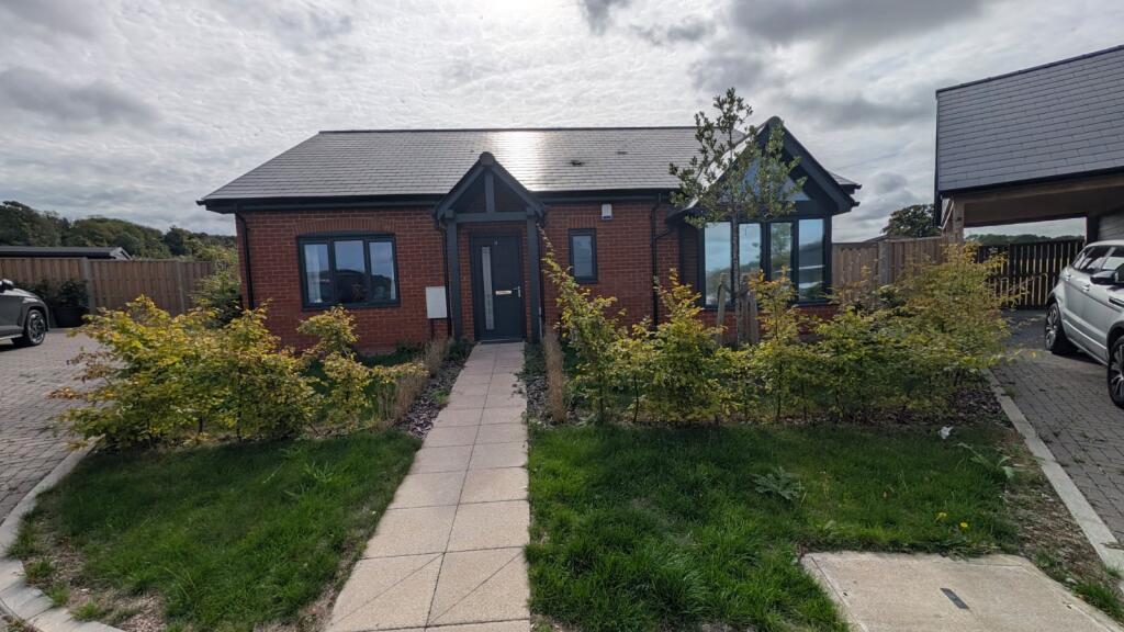 2 bed Bungalow for rent in Shepherdswell. From Miles & Barr - Dover 2 bed Bungalow for rent in Shepherdswell. From Miles & Barr - Dover