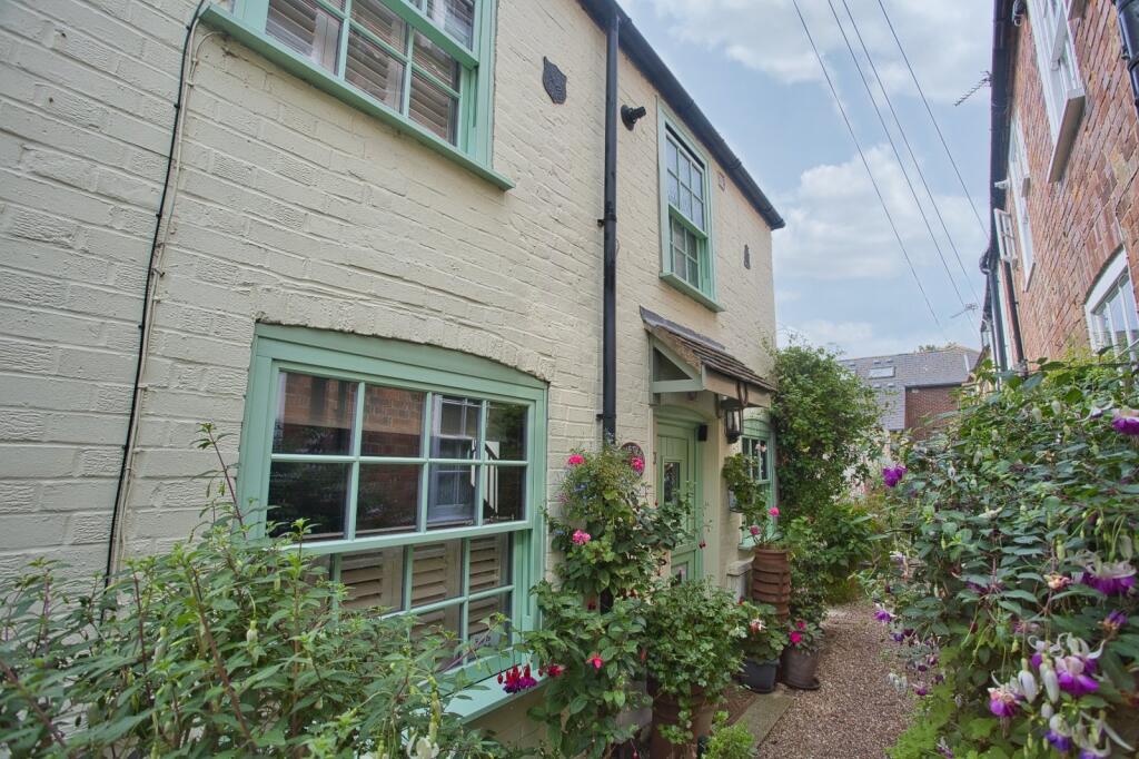 2 bed Detached for rent in Deal. From Miles & Barr - Dover