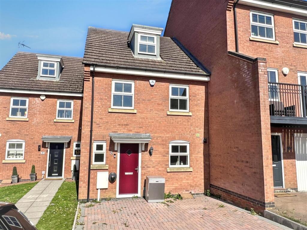 3 bed Semi Detached for rent in Higham Ferrers. From Matthew Nicholas Estate Agents - Wollaston