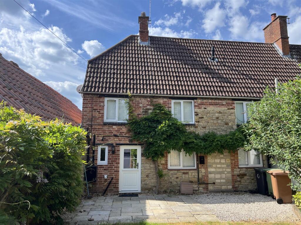 1 bed Cottage for rent in Orlingbury. From Matthew Nicholas Estate Agents - Wollaston