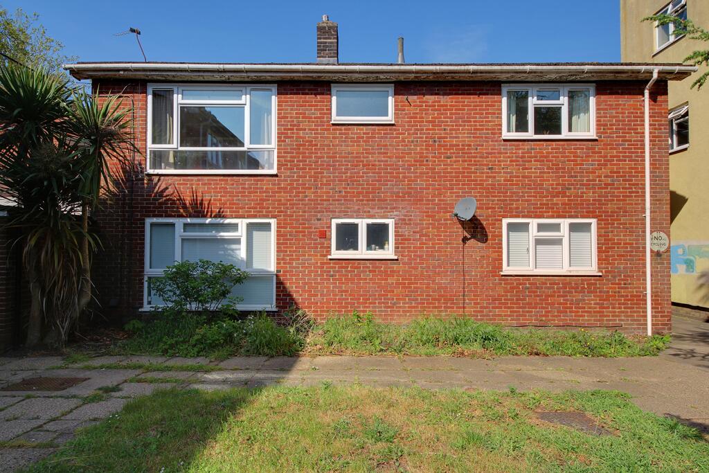 2 bed 1st Floor Flat for rent in Norwich. From Mills Knight - Norwich
