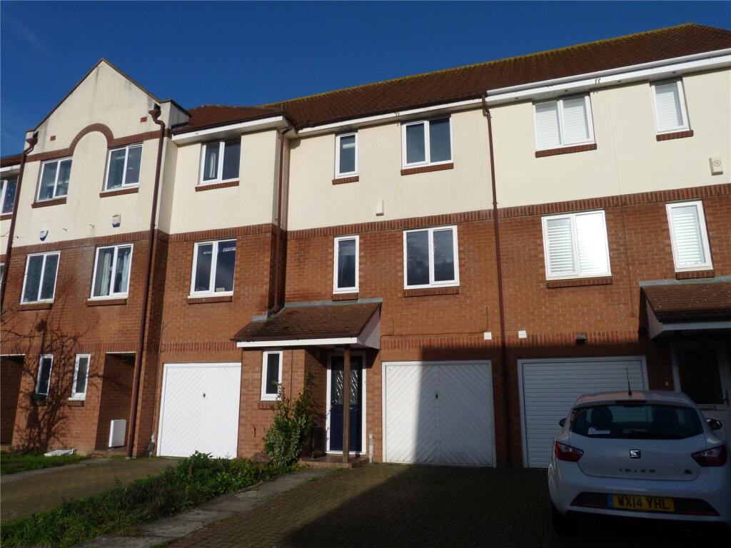 3 bed Mid Terraced House for rent in Whiteway. From Morgan & Sons - Bristol 3 bed Mid Terraced House for rent in Whiteway. From Morgan & Sons - Bristol