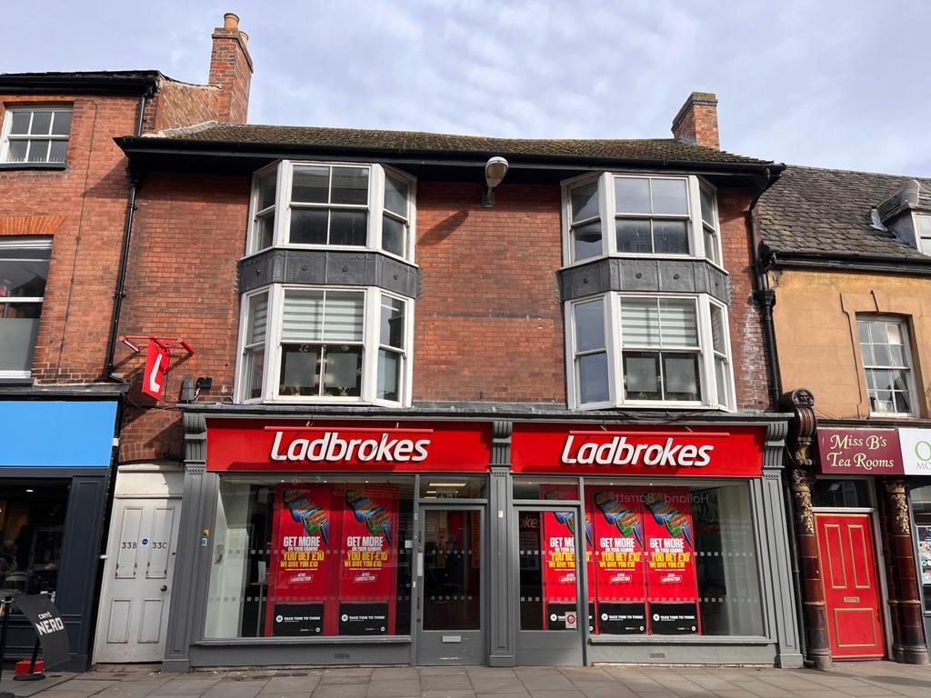 4 bed 1st Floor Flat for rent in Melton Mowbray. From MATHER JAMIE LIMITED - Loughborough 4 bed 1st Floor Flat for rent in Melton Mowbray. From MATHER JAMIE LIMITED - Loughborough