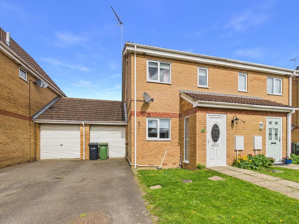 3 bed Semi Detached for rent in Wiggenhall St Germans. From Morris Armitage - Downham Market