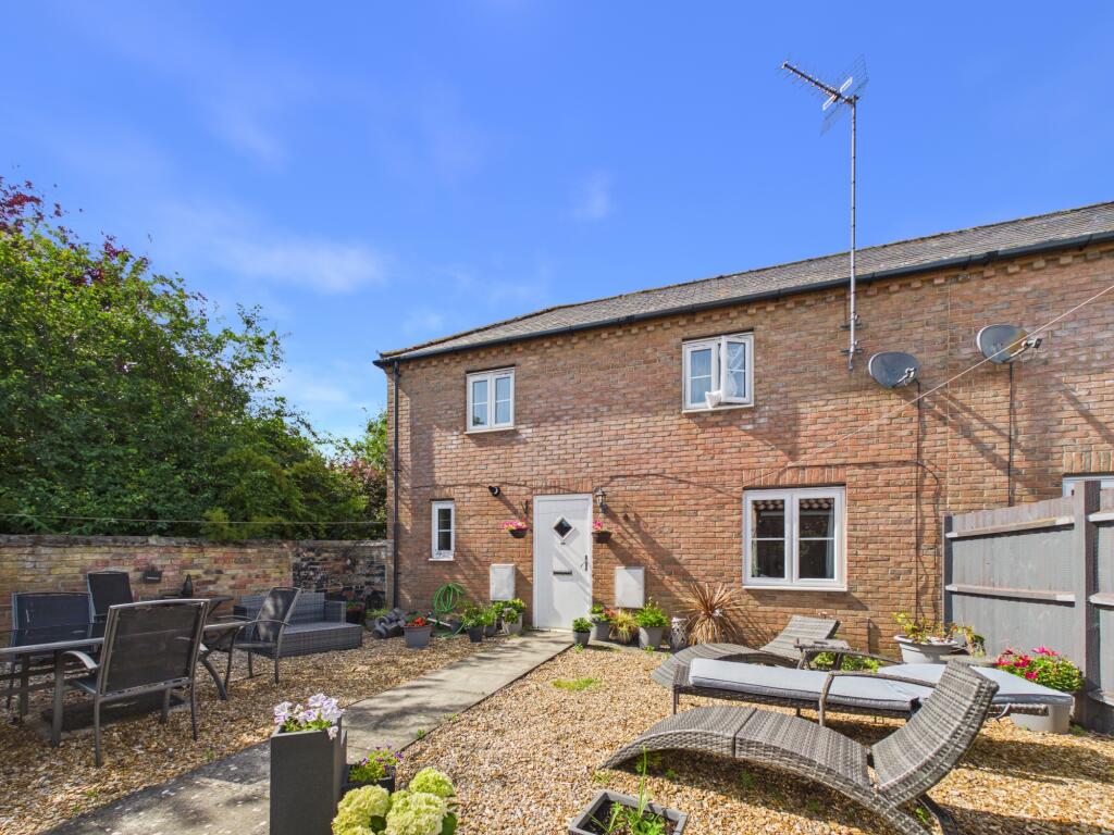 2 bed Semi Detached for rent in Downham Market. From Morris Armitage - Downham Market