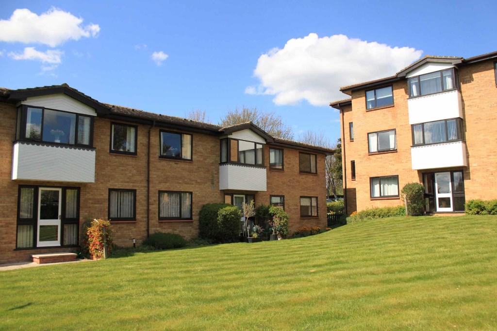 2 bed Apartment for rent in Newmarket. From Morris Armitage - Newmarket