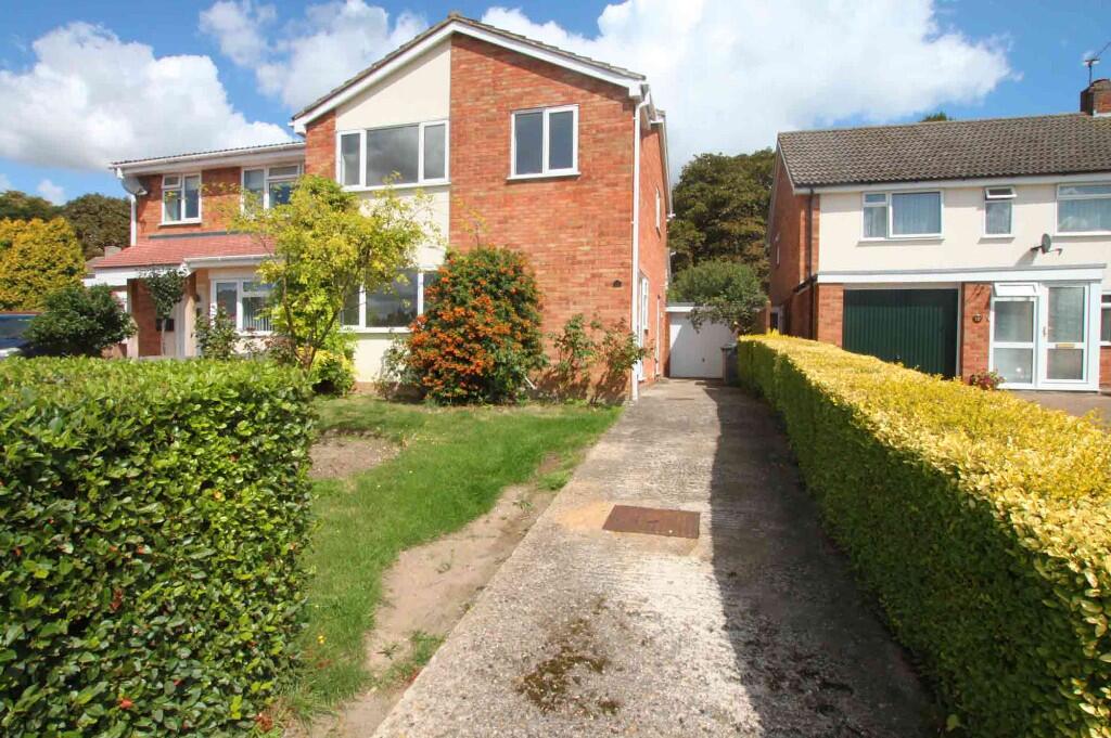3 bed Semi Detached for rent in Newmarket. From Morris Armitage - Newmarket