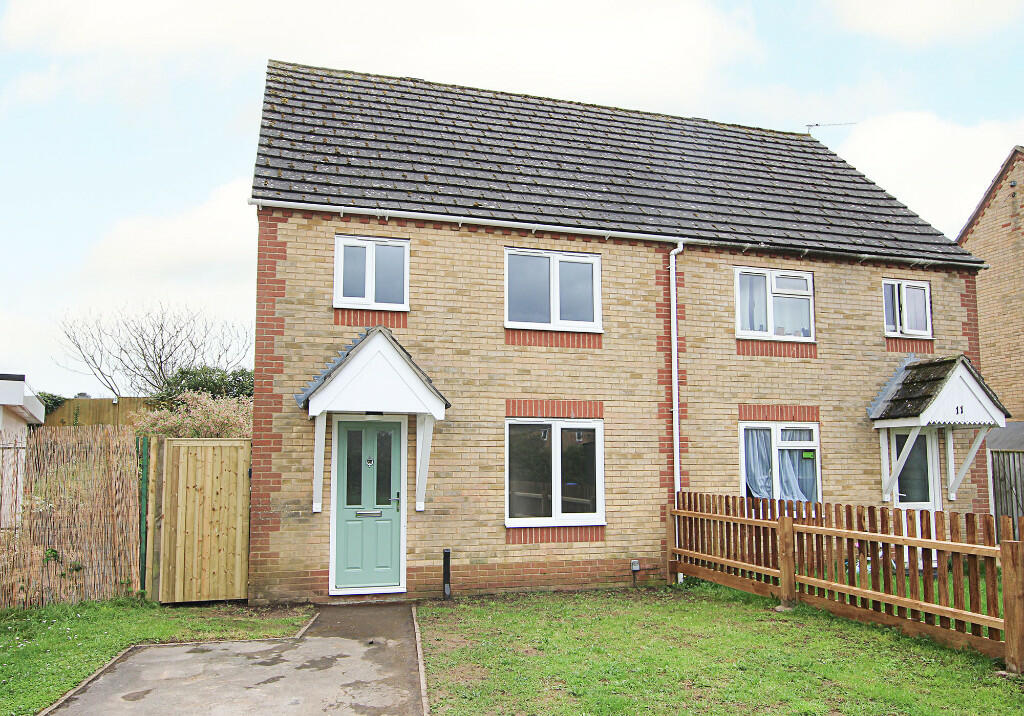 3 bed Semi Detached for rent in Newmarket. From Morris Armitage - Newmarket