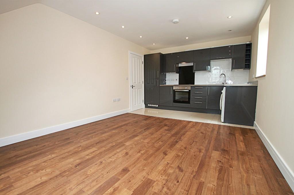 2 bed Apartment for rent in Newmarket. From Morris Armitage - Newmarket