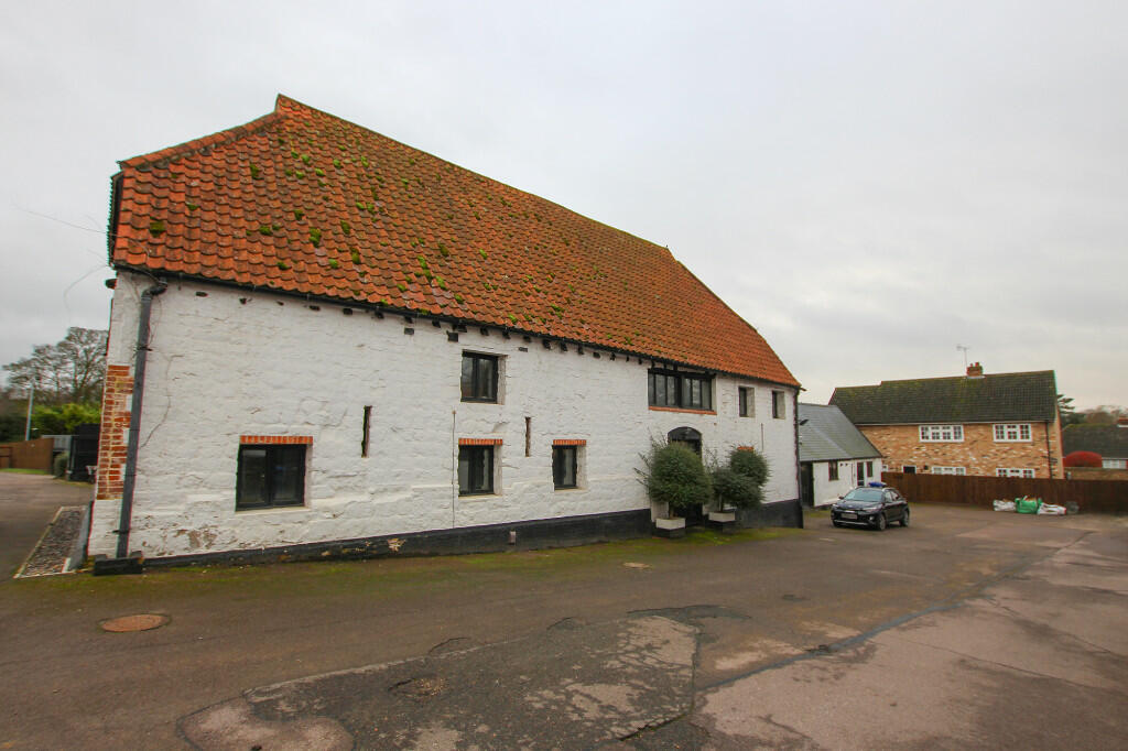 4 bed Barn Conversion for rent in Exning. From Morris Armitage - Newmarket