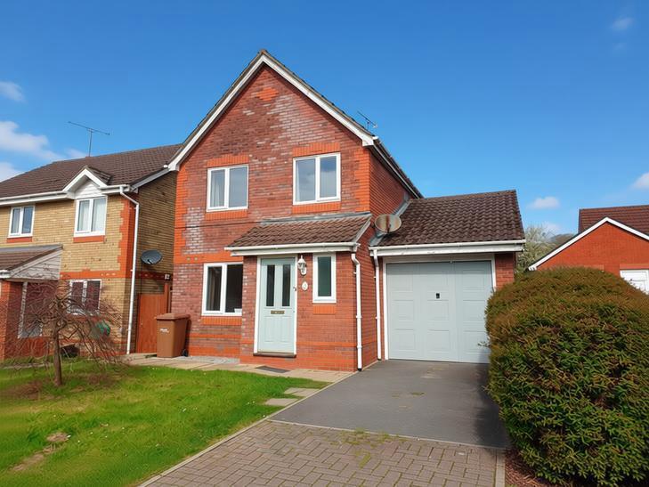 3 bed Detached for rent in Broadgate. From Morris Dibben - Chandler's Ford