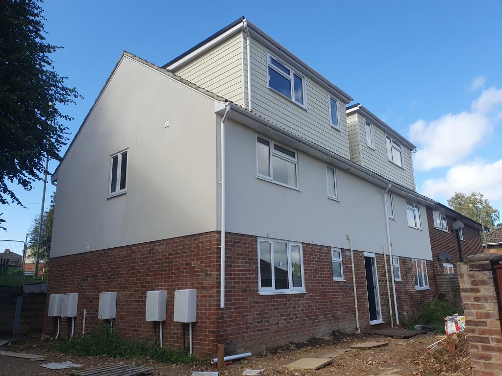 1 bed Apartment for rent in Eastleigh. From Morris Dibben - Chandler's Ford 1 bed Apartment for rent in Eastleigh. From Morris Dibben - Chandler's Ford