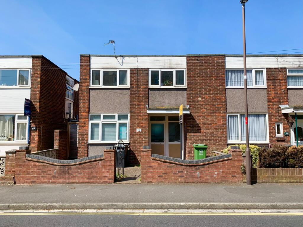 5 bed Mid Terraced House for rent in Portsmouth. From Morris Dibben - Portsmouth