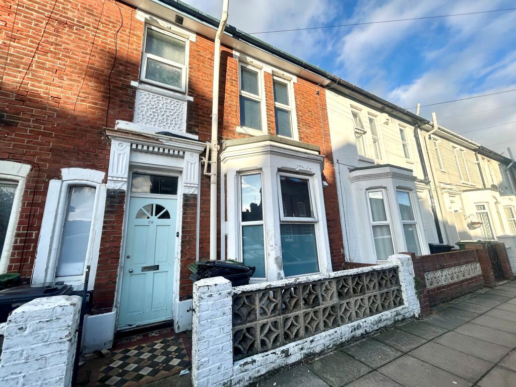 5 bed Detached for rent in Portsmouth. From Morris Dibben - Portsmouth