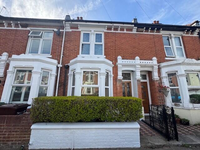 3 bed Detached for rent in Portsmouth. From Morris Dibben - Portsmouth