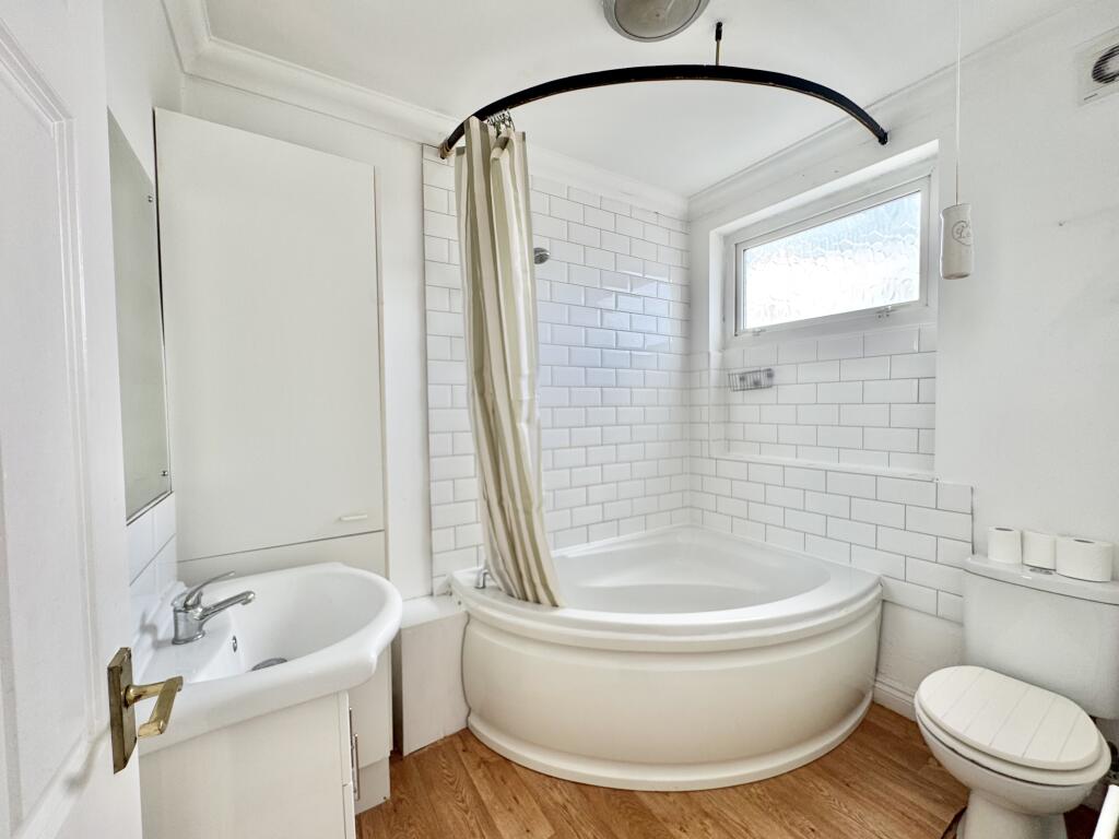 1 bed Apartment for rent in Portsmouth. From Morris Dibben - Portsmouth
