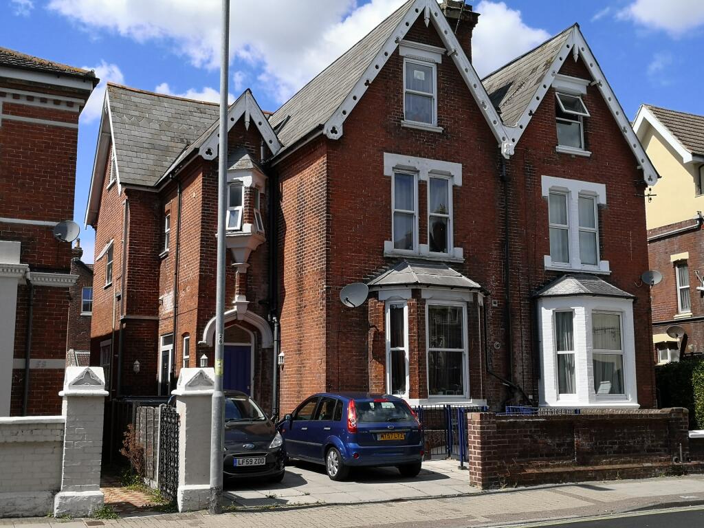 2 bed Apartment for rent in Portsmouth. From Morris Dibben - Portsmouth 2 bed Apartment for rent in Portsmouth. From Morris Dibben - Portsmouth