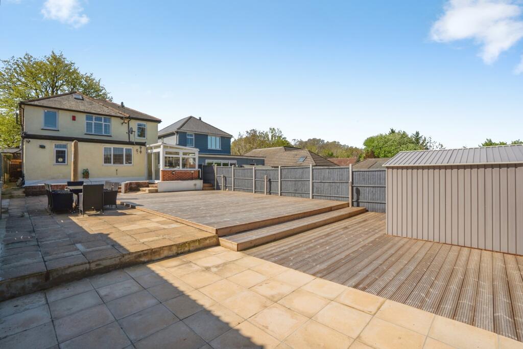 5 bed Detached for rent in Horndean. From Morris Dibben - Portsmouth 5 bed Detached for rent in Horndean. From Morris Dibben - Portsmouth