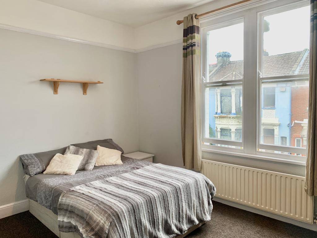 1 bed House Share for rent in Portsmouth. From Morris Dibben - Portsmouth