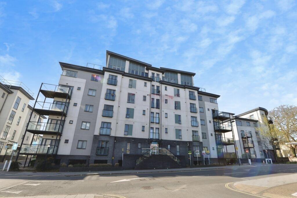 2 bed Apartment for rent in Southampton. From Morris Dibben - Portsmouth