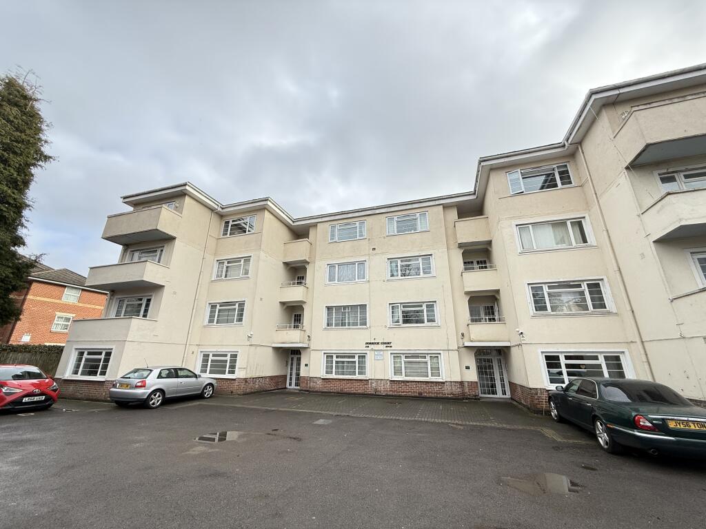 1 bed 1st Floor Flat for rent in Southampton. From Morris Dibben - Southampton