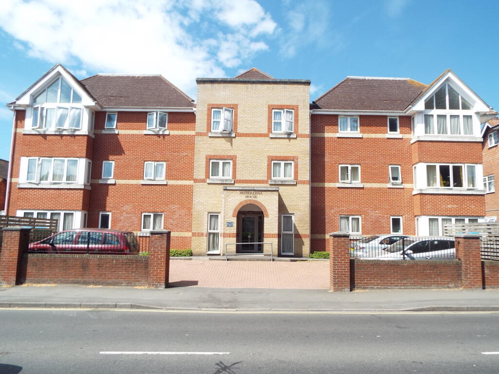 2 bed Apartment for rent in Southampton. From Morris Dibben - Southampton
