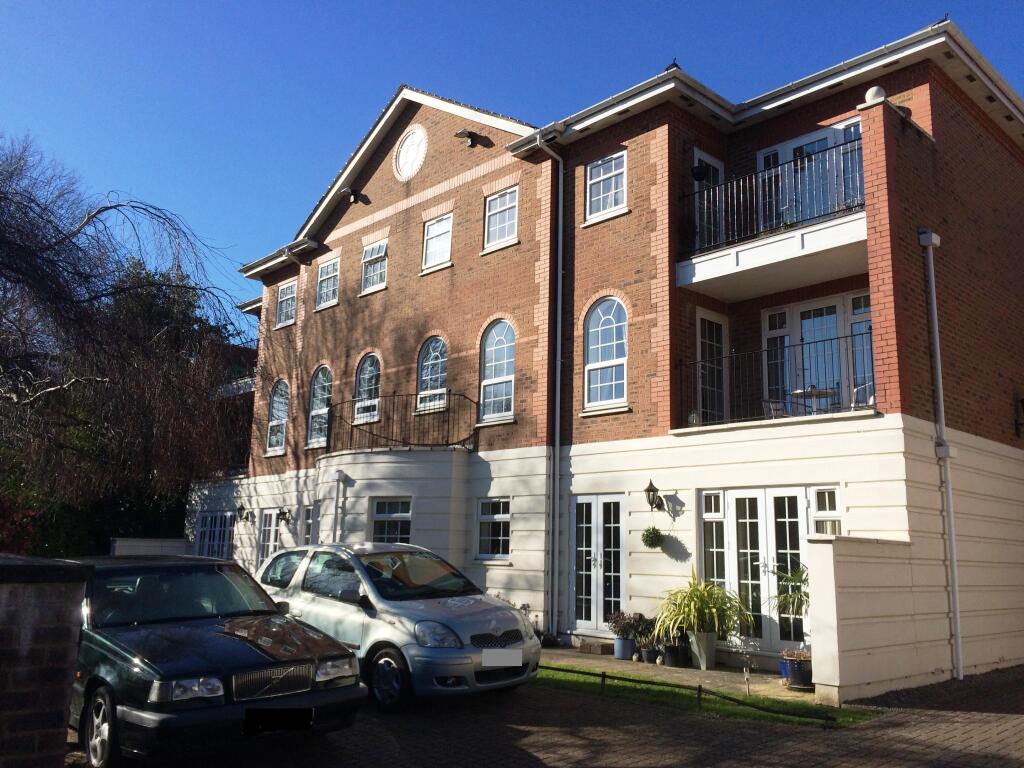 2 bed Apartment for rent in Southampton. From Morris Dibben - Southampton