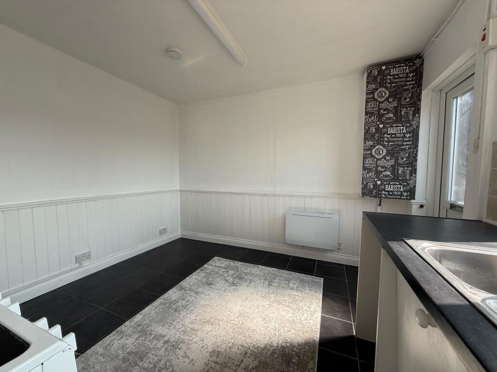 1 bed 1st Floor Flat for rent in Old Netley. From Morris Dibben - Southampton