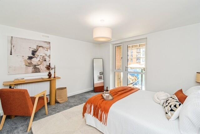 1 bed Apartment for rent in . From Morris Dibben - Southampton