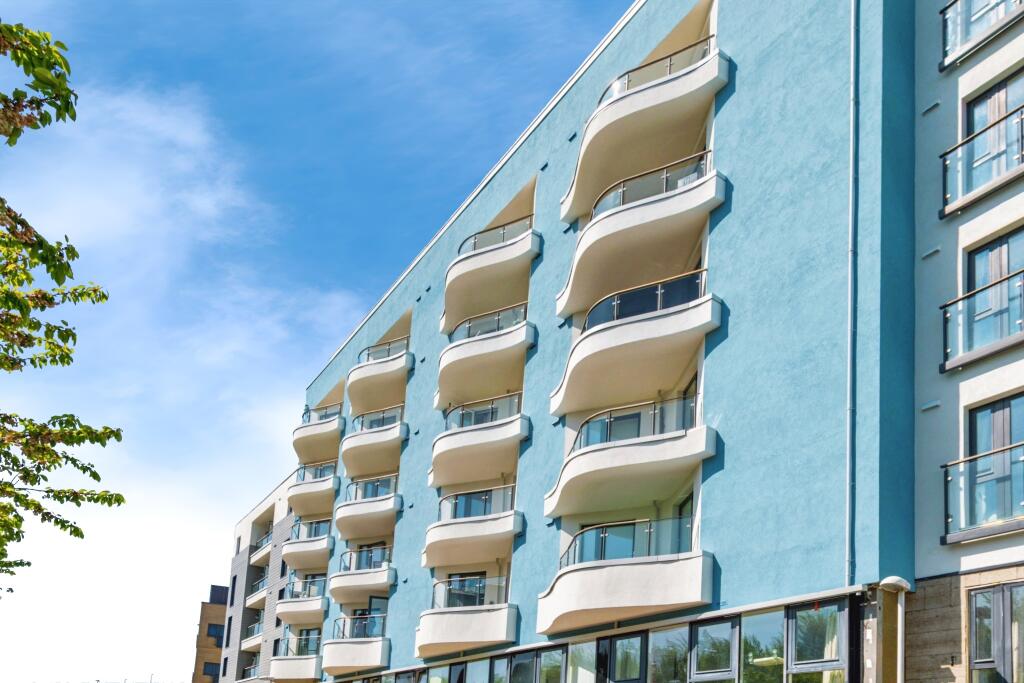 2 bed Apartment for rent in Southampton. From Morris Dibben - Southampton
