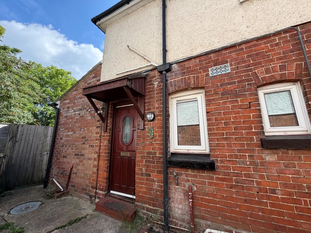 2 bed Annexe for rent in Southampton. From Morris Dibben - Woolston