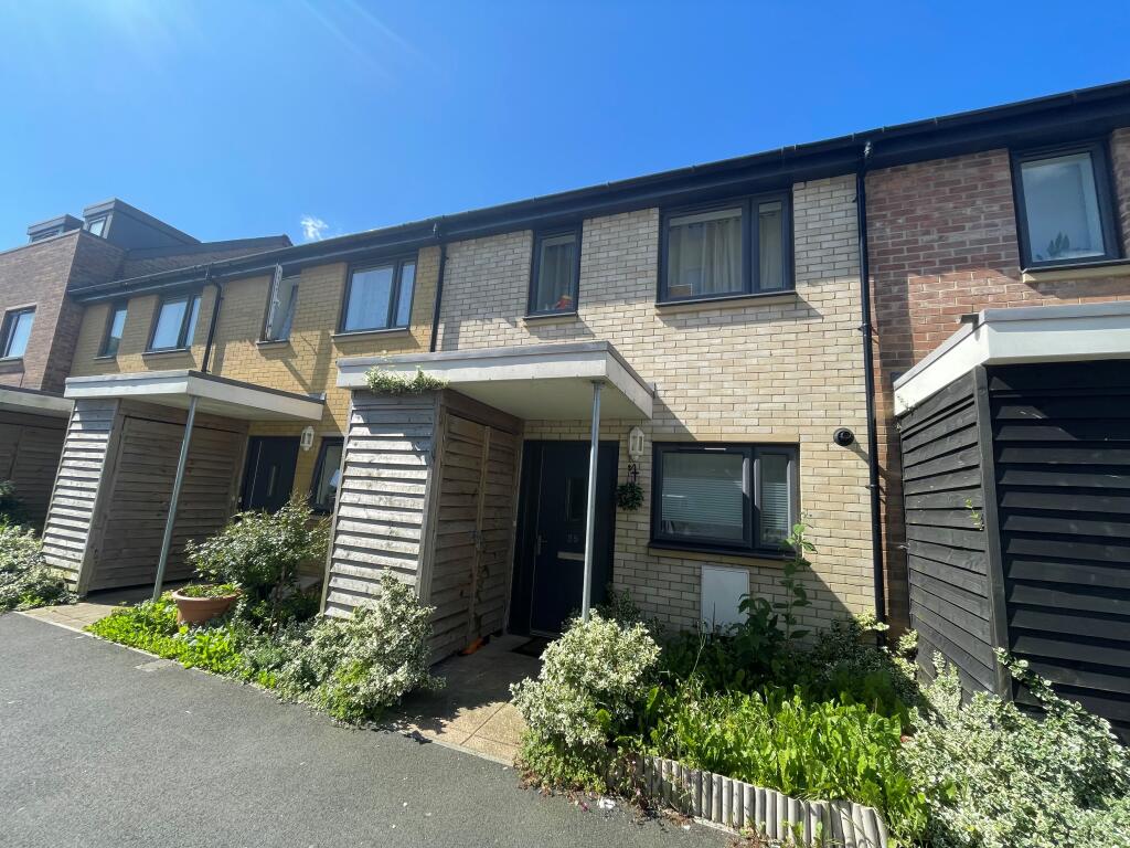 2 bed Mid Terraced House for rent in Old Netley. From Morris Dibben - Woolston
