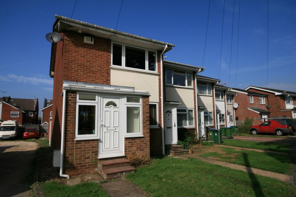 2 bed End of Terrace for rent in Southampton. From Morris Dibben - Woolston
