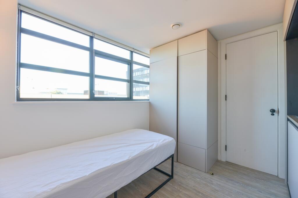 0 bed Studio for rent in Harrow. From Moving Places - Hatfield
