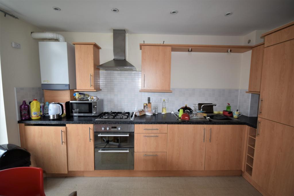 3 bed 1st Floor Flat for rent in Hatfield. From Moving Places - Hatfield