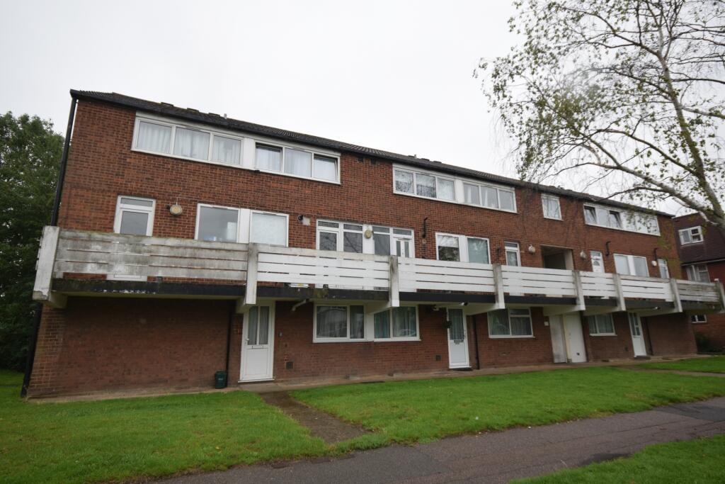 2 bed Duplex for rent in Hatfield. From Moving Places - Hatfield